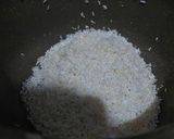 Foto langkah ke 4 dari resep Nasi kebuli magic com.
