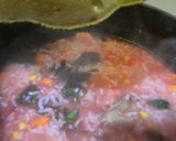 Foto langkah ke 3 dari resep Bubur Bayam Merah.