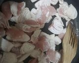 Foto del paso 2 de la receta: Pavo en salsa