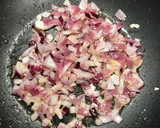 Foto del paso 2 de la receta: Curry de pavo y arroz con tierra de almendras y pasas