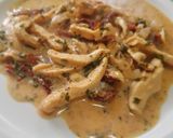 Foto del paso 3 de la receta: Pechuga con salsa de tomate deshidratado