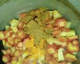 गाजर आलू (Gajar Aloo recipe in Hindi) रेसिपी चरण 2 फोटो