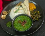 A picture of step 6 of Lasooni Palak.