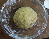 Foto del paso 2 de la receta: Tarta crocante de cerezas y arándanos azules