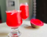 A picture of step 3 of Beetroot watermelon and ginger juice.