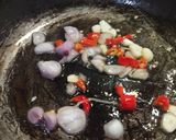 Foto langkah ke 1 dari resep Tumis Buncis Udang Saos Tiram.