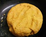 A picture of step 11 of Aloo pyaj paratha without stuffing.