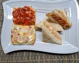 Foto langkah ke 7 dari resep Sandwich Merah Putih.