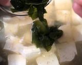 Foto langkah ke 3 dari resep Sup Miso Tahu dan Enoki.