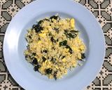 Foto langkah ke 4 dari resep Nasi Goreng Bayam Brazil.