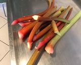 Une image de l'étape 1 de Compote de rhubarbe à la vanille.