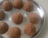 ચુરમા ના લાડુ (Churma Ladoo Recipe In Gujarati) રેસીપી સ્ટેપ8ફોટો
