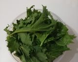Foto del passaggio 1 della ricetta Cime di rapa saltate in padella