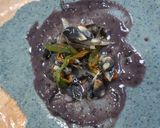 Foto del paso 4 de la receta: Tetelas rellenas de huitlacoche 🌽
