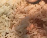 صورة لخطوة 2 من وصفة رز بالمكسرات مبخر و ملون بالزعفران 🔥🔥