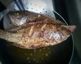 Foto langkah ke 1 dari resep Mujaer bumbu kuning.