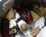A picture of step 1 of Yelzhu chutney sesame seeds chutney.