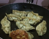 Foto langkah ke 5 dari resep Simple Gyoza ala fe.