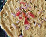 A picture of step 2 of Mix flour thaleepith.
