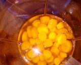 A picture of step 2 of Fresh Carrot Juice.