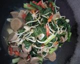 Foto langkah ke 4 dari resep Tumis Sawi hijau mix Tauge.