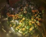 Zelleres paradicsomleves recept fázis 2 fotója