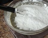 A picture of step 6 of Black Sesame Mochi Cake.