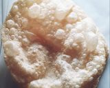 A picture of step 6 of Poori Fried flatbread (Halwa Pori).