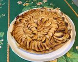 Une image de l'étape 7 de Tarte aux pommes toute simple (pommes Canada du jardin et pâte semi feuilletée maison).