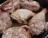 Foto del paso 2 de la receta: Pollo a la cerveza