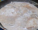 Hình bước làm 2 của món Thịt cốt lết rim sữa