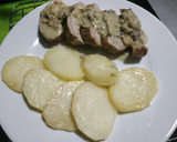 Foto del paso 5 de la receta: Solomillo con salsa de champiñones y patatas panadera