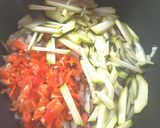 Sült császárszalonnás zöldséges ragus tészta 🥓🧀🥒 recept fázis 2 fotója