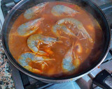 Foto del paso 22 de la receta: Cazuela alexis Urrutia de chipirones rellenos y langostinos