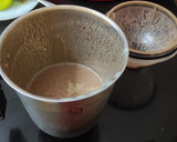 A picture of step 3 of Dates Cocoa Milk Shake.