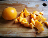 Foto del paso 1 de la receta: Gazpacho de mango con jamón curado