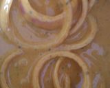 A picture of step 2 of Onion Ring Pakoda.