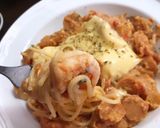 รูปขั้นตอนการทำที่ 4 ของ สปาเก็ตตี้กุ้งซอสมะเขือเทศ ฉบับเด็กหอ🍝