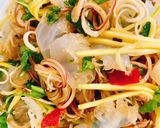 Hình bước làm 5 của món Gỏi Sứa Hoa Chuối