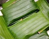 Foto langkah ke 5 dari resep Brusbus Pisang / Lepet Ketan Pisang (Khas Palembang).
