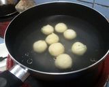 Foto langkah ke 3 dari resep Baso aci pedas kuah bumbu indomie.