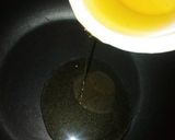 A picture of step 2 of 2 easy diy pizza sauce.