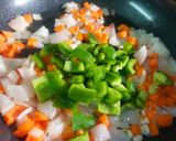 A picture of step 2 of Indo Chinese Macaroni.