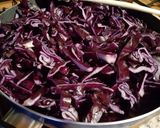 Foto del passaggio 2 della ricetta Cavolo rosso in agrodolce