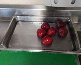 Foto del paso 1 de la receta: Ensalada de acelga y manzana