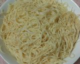 Foto langkah ke 1 dari resep Angel Hair dengan minyak zaitun.