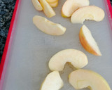 Foto del paso 6 de la receta: Pollo asado con manzana y frutos secos