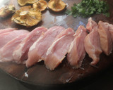 Foto del paso 2 de la receta: Solomillo con níscalos