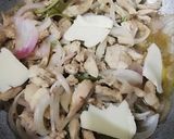 A picture of step 3 of Paneer reshmi.