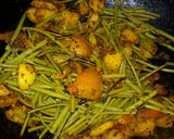 A picture of step 7 of Moringa ki sabzi.